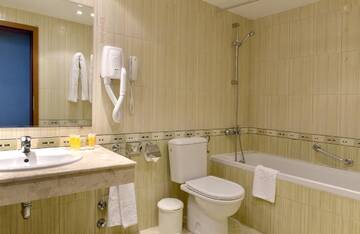 Стандартный одноместный номер с видом на море в  Lotos Hotel, Riviera Holiday Club